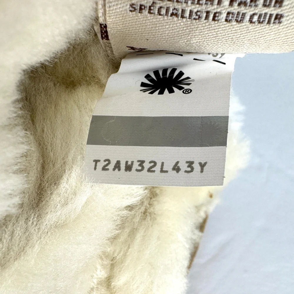 UGG exposed sheepskin